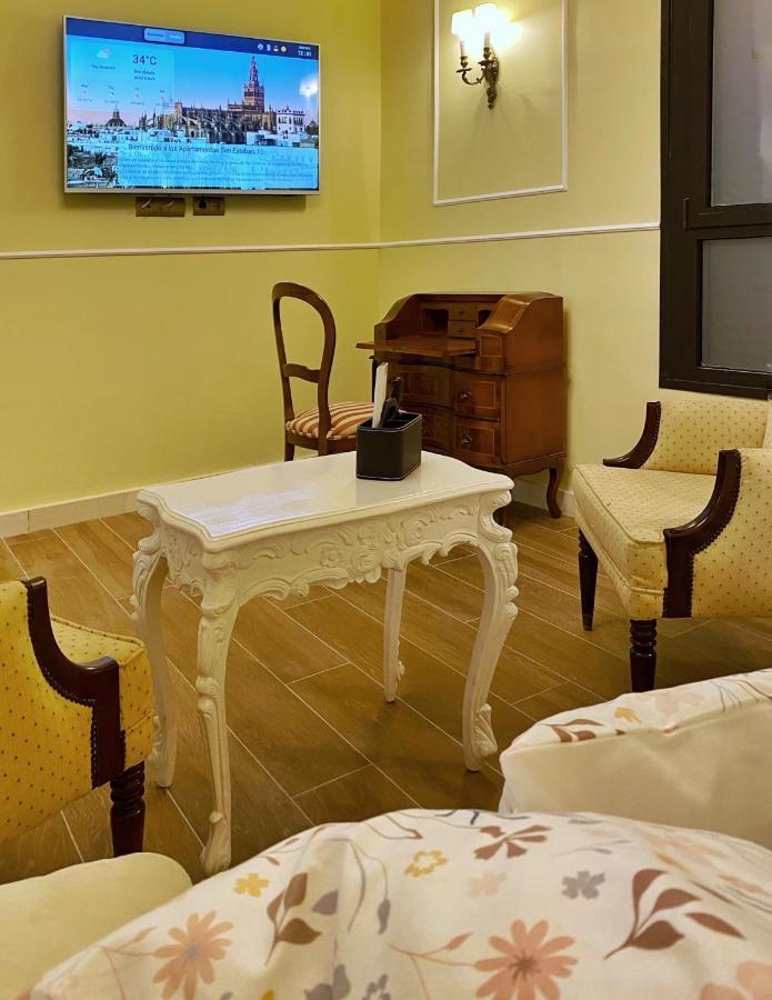 Suites San Esteban 16 Ducal Seville Exterior photo