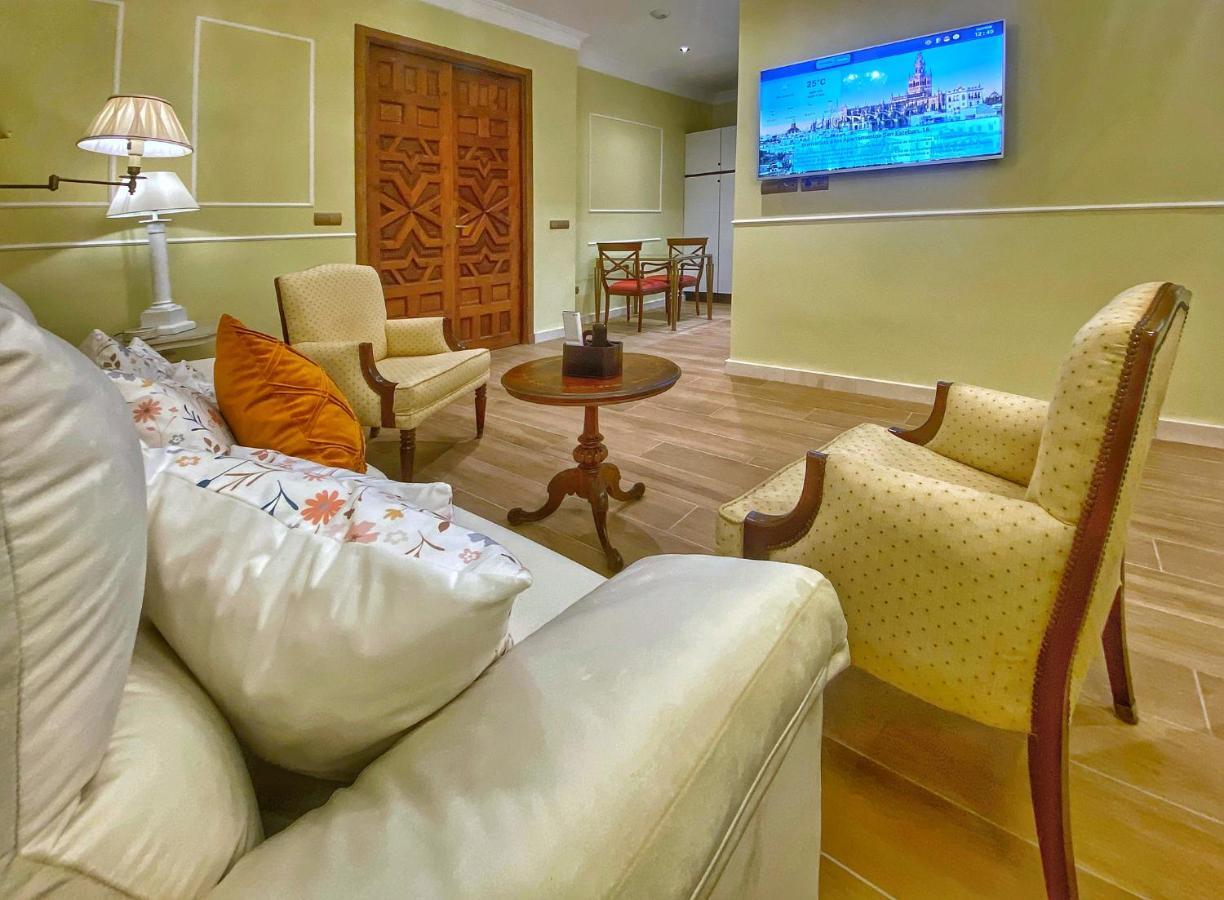 Suites San Esteban 16 Ducal Seville Exterior photo